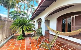 Casa para sua Família, espaçosa